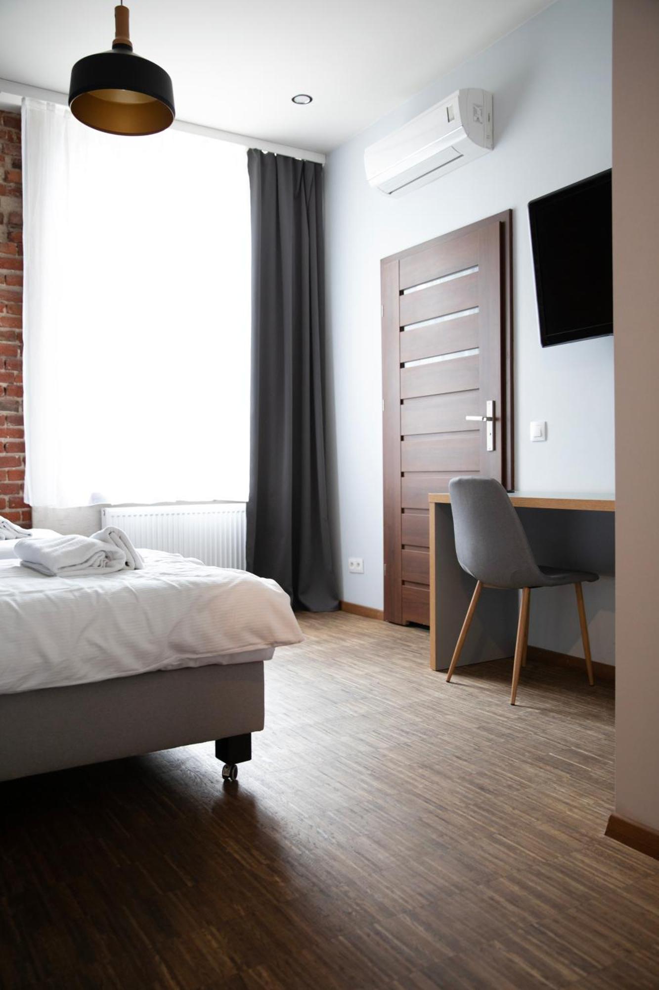 Adler Bed&Breakfast Apartment Lodz  Exterior photo