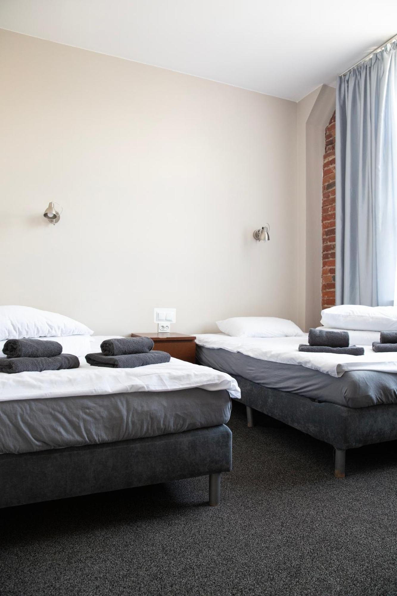 Adler Bed&Breakfast Apartment Lodz  Exterior photo